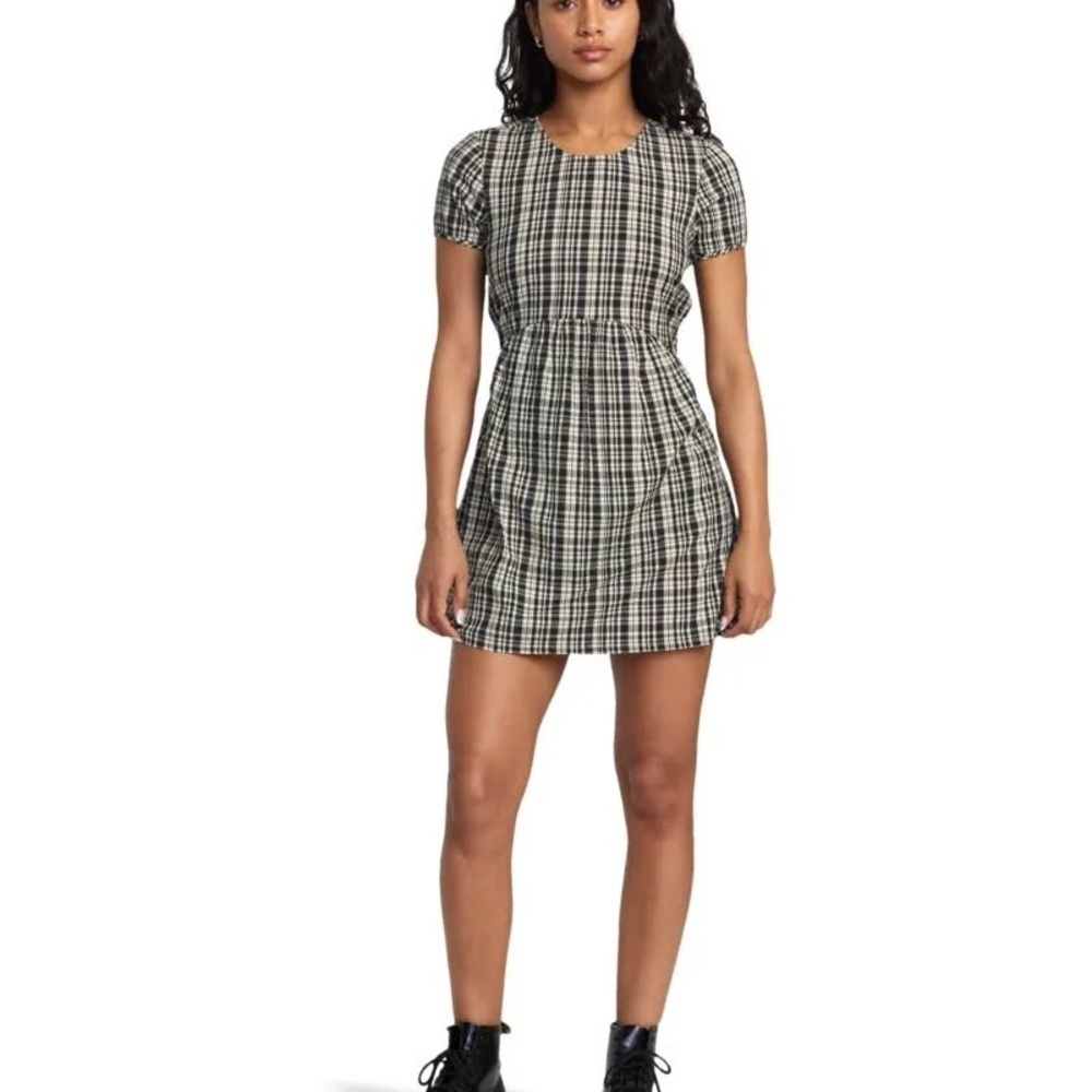 RVCA Black and White Sheath Mini Dress with Puff Cap Sleeves